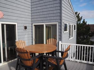 Back Top Deck