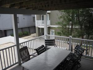 Back Middle Deck